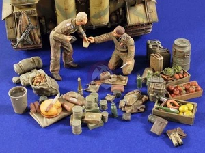 Verlinden 1/35 "Campeggio Germania" petroliere tedesche seconda guerra mondiale (2 figurine) 2776 - Foto 1 di 1