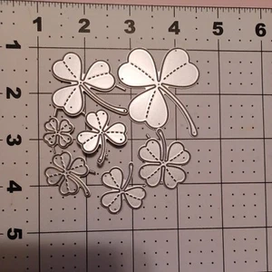 Universal metal die cut tool Clover Shamrock St. Patrick's Day Good Luck Charm - Picture 1 of 2
