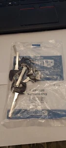 1984-1993 Mercedes 190E S34YSP MB55P HU55P YM28P17 ME10P Plastic Key Blank - Picture 1 of 2
