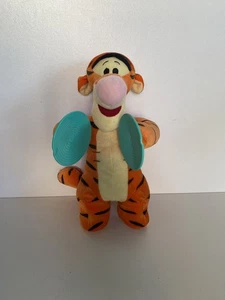 Tigger mit Sound & Becken. Makin' Melodies Stofftier 2002 Fisher Price Disney - Bild 1 von 5