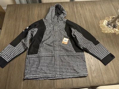 Chaqueta Supreme X The North Face TNF Tachonada Mountain Light Negra Talla XL Foto 1 de 4