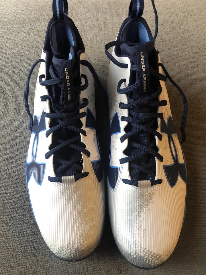 🔥Botines de fútbol Under Armour Spine Fierce MC blancos/azul marino para hombre talla 18E 1291631 Foto 1 de 4