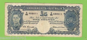 #D177. 1952 TYPE AUSTRALIAN FIVE POUND BANKNOTE S45 533511 - Picture 1 of 2