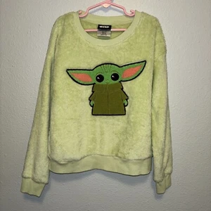 STAR WARS Baby Yoda Grogu Mandalorian Light Green Fuzzy Fleece Sweatshirt 7-8 - Picture 1 of 8