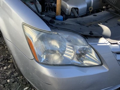 Conjunto de faros derechos usados se adapta a: Toyota Avalon R. 2007 halógeno grado derecho A Foto 1 de 4