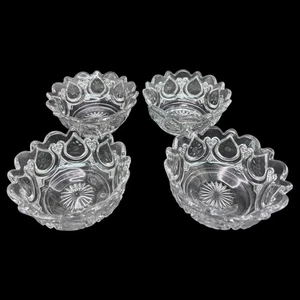 Set of 4 EAPG New Martinsville Glass Horseshoe & Daisy Pattern Nappy 4 1/2" - Picture 1 of 9