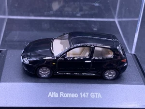 Coche de modelismo Schuco 1:87 H0 Alfa Romeo 147 GTA negro - Imagen 1 de 1