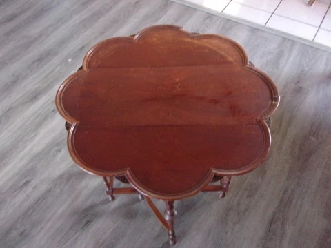 Williams & Mary Gate-Leg Table Burrled Walnut Pie Crust Trim 25" x25" x 23" Cover