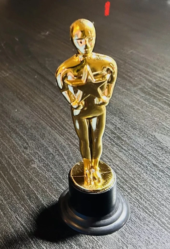 Paquete de 5 trofeos de oro Hollywood Award VIP fiesta favor novedad Foto 1 de 1