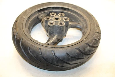 Llanta trasera Ducati Monster 620 2003 con neumático Pirelli 180/55ZR15  Foto 1 de 4