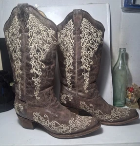 Corral Women Crater Bone Embroidery Snip Toe Multicolor Boots Size 8.5 M - Picture 1 of 9