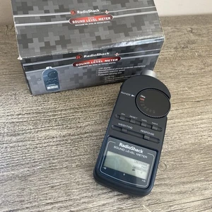 RadioShack Digital Sound Level Meter With Box - Picture 1 of 15