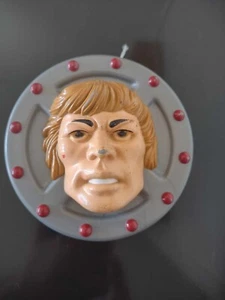 Rare Vintage 1985 MOTU HE-Man Master of the Universe Voice Action Belt Medallion - Picture 1 of 5