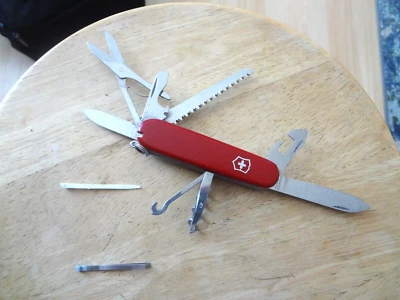 Navaja de oficial del ejército suizo Victorinox de colección multiherramienta Suiza 11 herramientas Foto 1 de 4