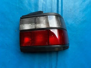 Rover 200 Hatch/Cabriolet/Coupe & Rover 400 Saloon/Tourer Right Side Rear Light - Picture 1 of 2