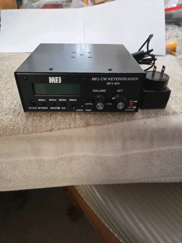 MFJ 464 CW Memory Keyer / Reader & Manual - Image 1 of 4