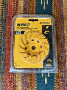 Rueda DEWALT 4" XP Extended Performance Turbo Diamond Cup DW4772T NUEVA - Imagen 1 de 2