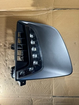 2017-2019 Hyundai Ioniq Left LED Fog Light LH DRL Running Lamp 92207-G2000 OEM - Image 1 of 4