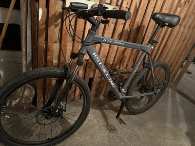 Gepflegtes 26 Zoll Mountainbike Mit 21-Gang und Scheibenbremsen. - Bild 1 von 3