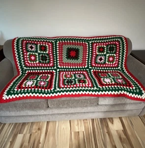 Handgefertigte quadratische Muster afghanische gehäkelte Decke Überwurf Weihnachten 42”x 64” - Bild 1 von 10