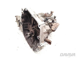 Honda FR-V 6-Gang-Schaltgetriebe 1.8 Benzin 103kW (140 HP) SJV3 2008 MPV (07-24) - Picture 1 of 11