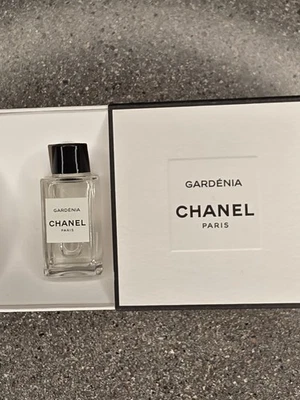 Chanel Gardenia Les Exclusifs Eau de Parfum MINI Splash Dabber .13 oz, 4 ml Nuevo en caja Foto 1 de 2