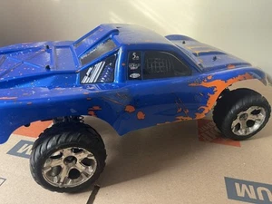 Traxxas Slash 2WD Boss Version Roller - Picture 1 of 10