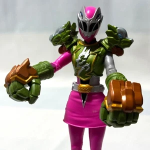 Power Rangers Dino Fury Smash Armor Pink Ranger Actionfigur Hasbro Spielzeug - Bild 1 von 12