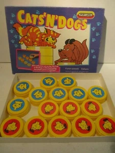 RARE VINTAGE CATS N DOGS/CATS AND DOGS GAME AGES 6+ COMPLETE VGC C.1986 - Picture 1 of 2