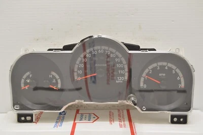 Dodge Nitro 2007 07 velocímetro cuadro de instrumentos millas desconocidas AA6 012 Foto 1 de 4