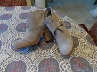 New Prada Sport Beige Suede Ankle Boots w/Laser Cut Detail Size 40.5B- 10.5M - Image 1 of 4