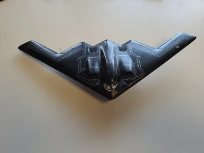 10英寸B-2 Spirt隐形轰炸机军用压铸拉回玩具  — 第 1/3 张图片