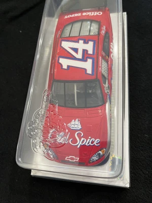 Tony Stewart #14 Old Spice/Office Depot 2009 1:24 Foto 1 de 4