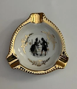 Vintage 3” Triangle Ashtray • Gold Encrusted • Silhouette of Couple - Picture 1 of 2