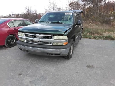 2004 Chevrolet Suburban 1500 5.3L Engine Motor OEM 111K Miles - LKQ440271312 - Image 1 of 4