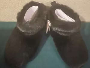VICTORIA SECRET BLACK FUR BOOTIE SLIPPERS SIZE M 7/8 BRAND NEW WITH TAGS NO BOX - Picture 1 of 2