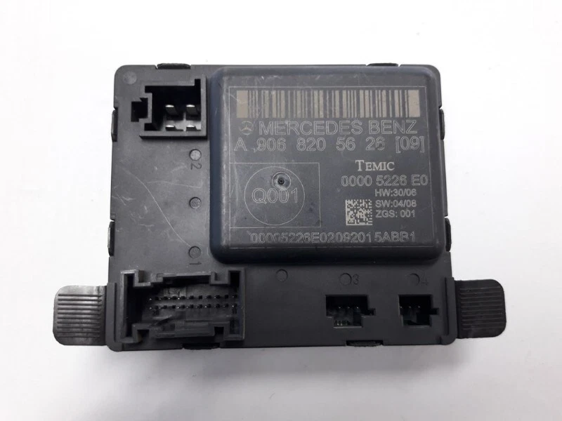 CENTRALINA CHIUSURA CENTRALIZZATA Sprinter 5t (906.63/65) 2009 A9068205626 - Immagine 1 di 1