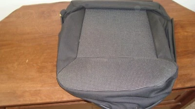 Cubierta de cojín de asiento de pasajero derecho Saturn GM 2008 OEM Astra 94713178 Foto 1 de 3