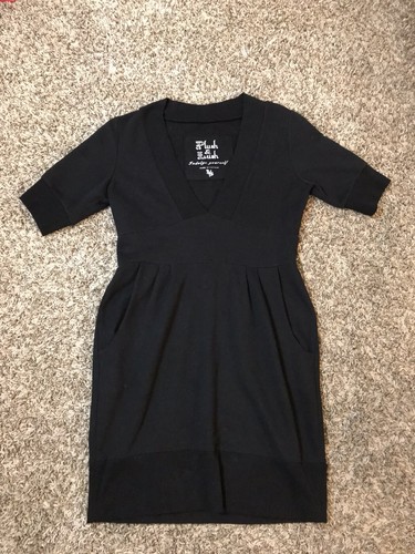 UNDERCOVER Mini abito vintage Victoria's Secret peluche e lussureggiante nero scollo a V