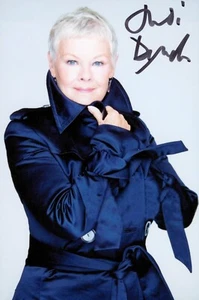 Dame Judi Dench Signed 6x4 Photo M James Bond 007 Film Series Autograph + COA - Picture 1 of 3