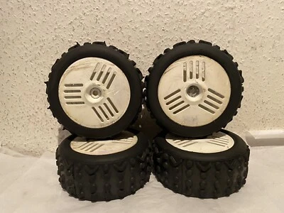 4 Off Road,Räder,Noppen Reifen,FG Marder,Beetle,Leopard,18 mm 4 Kant Mitnehmer - Bild 1 von 4