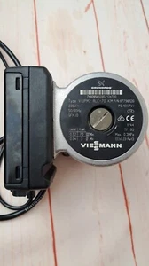 7835807 -7876412 Motore pompa VIUPM2 70 Viessmann Vitodens 200-W, 222-W, 222-F - Foto 1 di 5