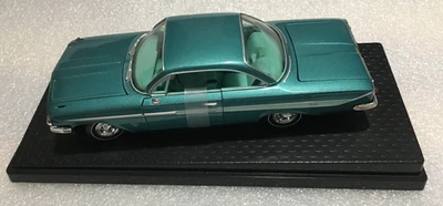 Classic Metal Works 1999 (1961 SS Impala 409) Foto 1 de 3