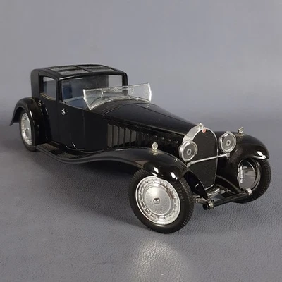 Bugatti Royale 1930 Type 41 SOLIDO 1/21 Metallo Modello da Collezione Vintage - Immagine 1 di 4