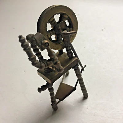 老式微型娃娃屋黄铜旋转轮 3.75 英寸高 x 1.75 英寸宽荷兰制造 — 第 1/4 张图片