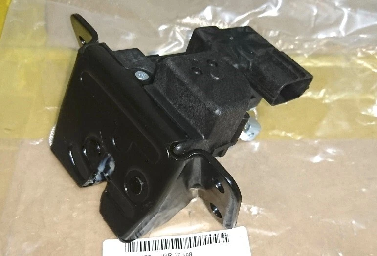 Liftgate Latch for 2013 2014 2015 2016 2017 2018 Chevrolet Captiva C140 - Image 1 of 2