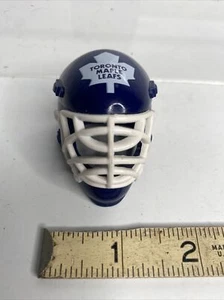 Toronto Maple Leafs NHL MINI CASCO/MASCHERA PORTIERE PLASTICA GUMBALL - Foto 1 di 4