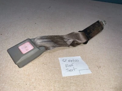 89 90 91 92 93 94 Geo Metro 2 puertas hebilla cinturón seguridad trasero izquierda o derecha Foto 1 de 2