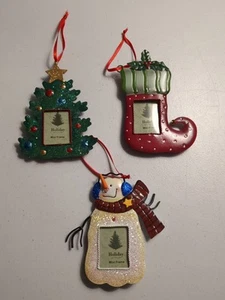 3 Mini Cornice Portafoto Accenti Natalizi Vacanze - Metallo 5" - Foto 1 di 6