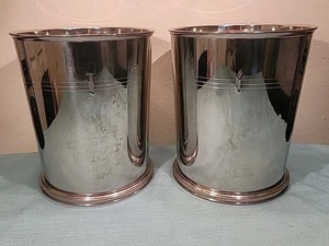 Juego de 2 botes de basura metálicos pulidos para boticario herrajes de restauración - Imagen 1 de 11